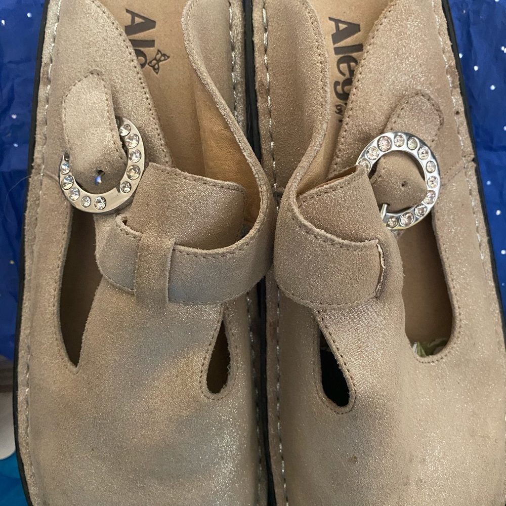 Allegria platform wedge